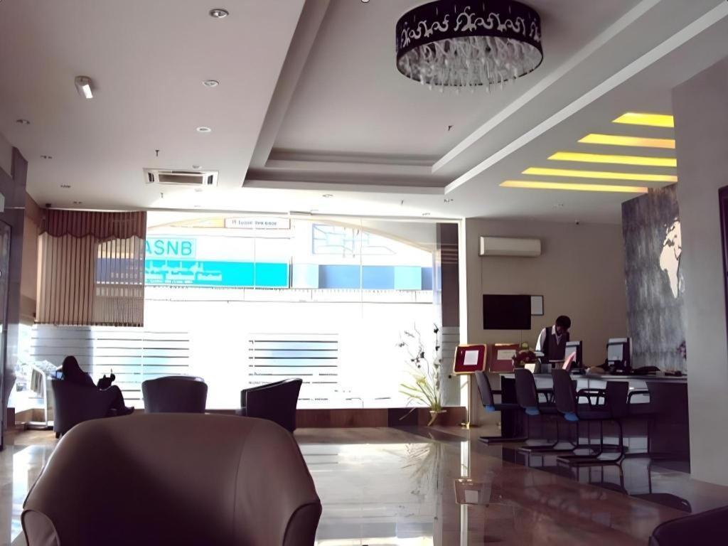 Mb Hotel タワウ エクステリア 写真